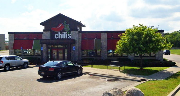 Chilis (Chilis Grill & Bar) - Roseville - 32487 Gratiot Avenue